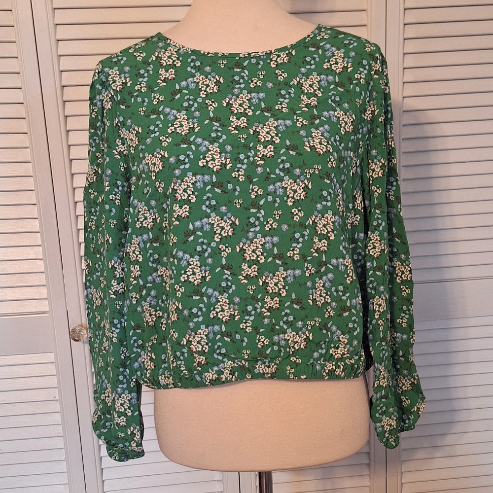 LOFT Floral Green Women's Top Blouse Medium *C7 - Picture 2 of 6